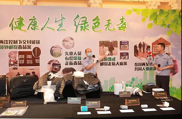 鋰<a href='http://www.2-china.com' title='電池運(yùn)輸' >電池運(yùn)輸</a>