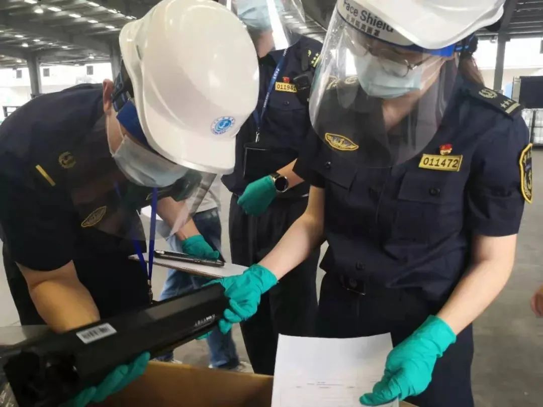 中港鋰<a href='http://www.2-china.com' title='電池貨運(yùn)' >電池貨運(yùn)</a>