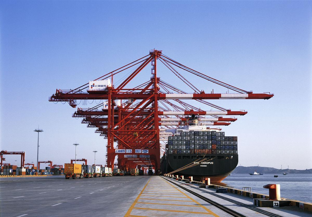 <a href='http://www.2-china.com' title='電池海運' >電池海運</a>